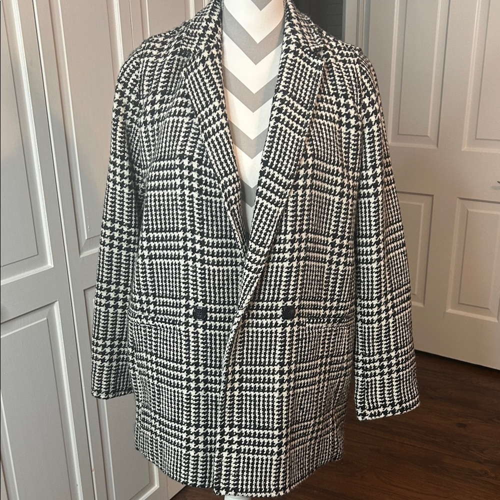 Talbots Black and Cream Houndstooth Jacket
